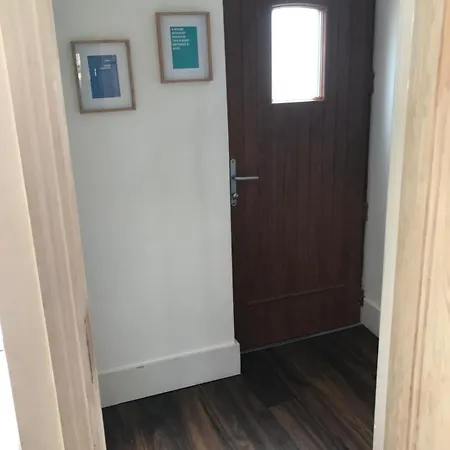 아파트 Spacious 3 Bed Townhouse In 12 *