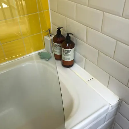 Spacious 3 Bed Townhouse In 12 Apartman Dublin