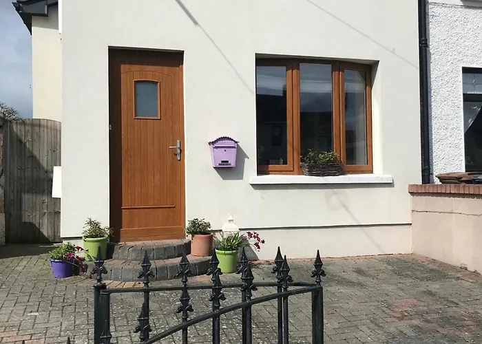 Spacious 3 Bed Townhouse In 12 *