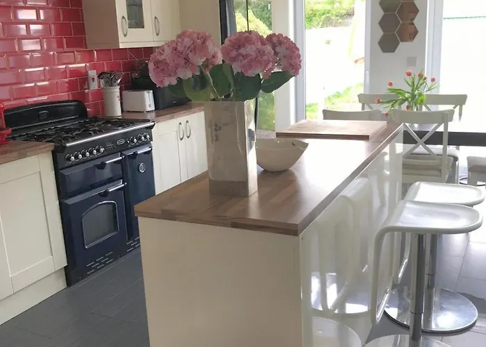 Spacious 3 Bed Townhouse In 12 Dublin