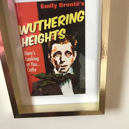 Spacious 3 Bed Townhouse In 12 Apartment